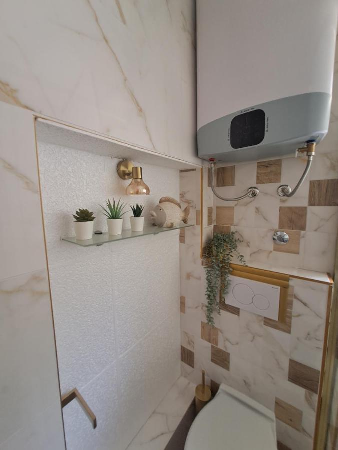 Apartman Nera Ploce (Dubrovnik-Neretva) Exterior foto